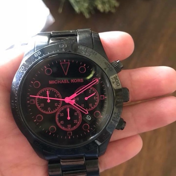 Michael Kors watch - Picture 1 of 2